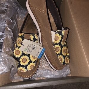 Ariat Sunflower Cruisers